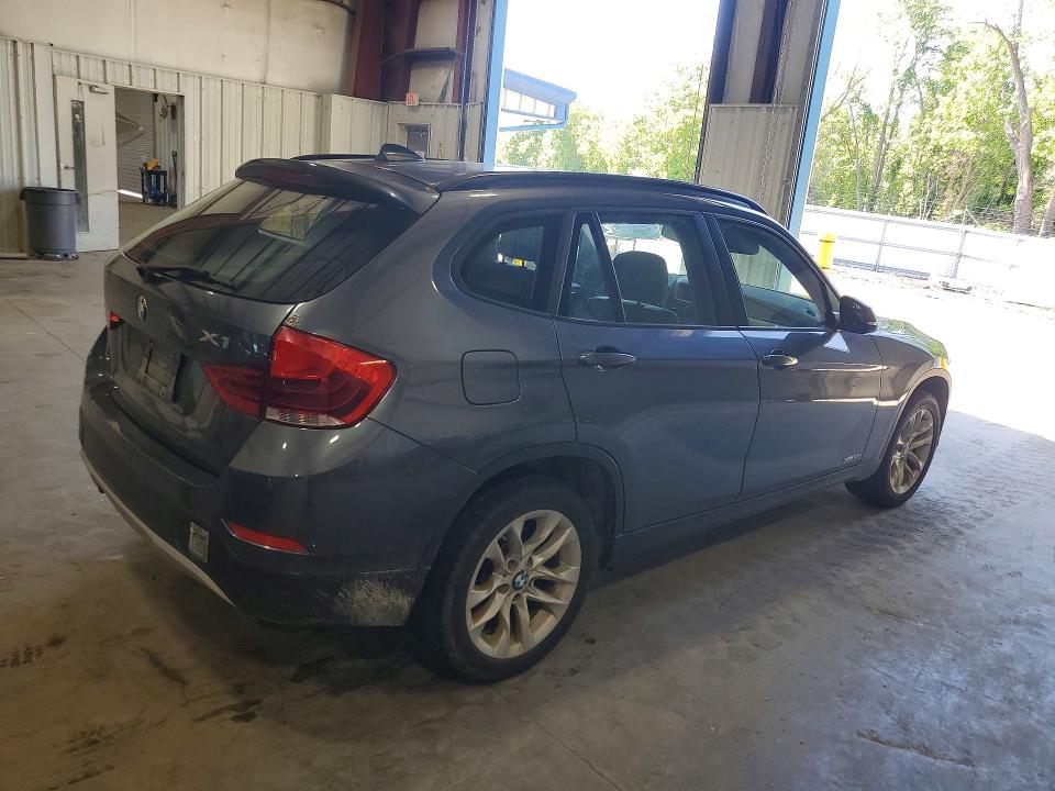 Продажа на аукционе авто 2015 Bmw X1, vin: WBAVL1C5XFVY31105, номер лота: 56431586