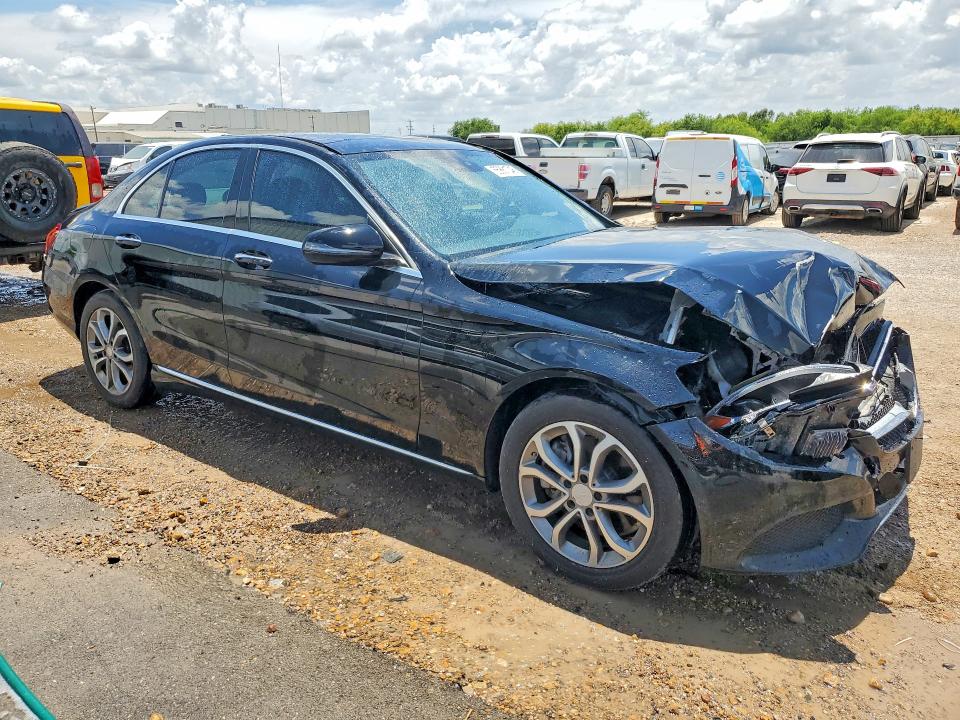Продаж на аукціоні авто 2016 Mercedes-benz C, vin: 55SWF4KBXGU135995, номер лоту: 55881046