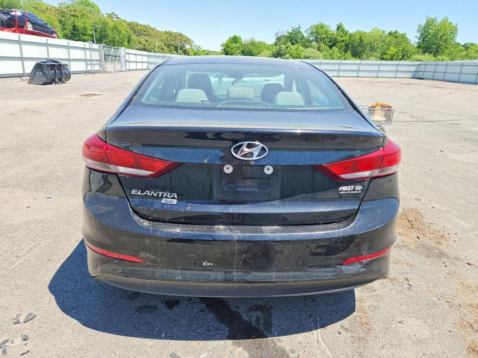55762736 :رقم المزاد ، 5NPD74LF8JH289637 vin ، 2018 Hyundai Elantra مزاد بيع