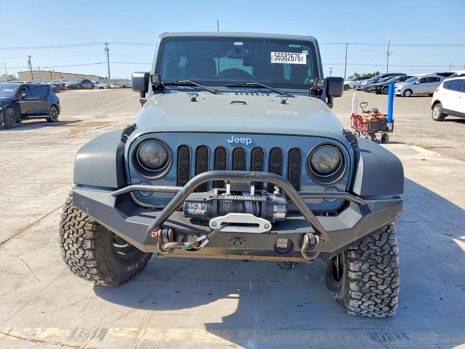 56582676 :رقم المزاد ، 1C4BJWDG3EL261046 vin ، 2014 Jeep Wrangler Unlimited مزاد بيع