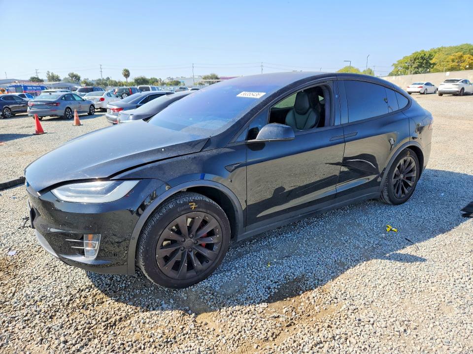 2018 Tesla Model X მანქანა იყიდება აუქციონზე, vin: 5YJXCBE43JF142956, აუქციონის ნომერი: 56355436