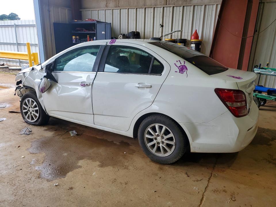 57166926 :رقم المزاد ، 1G1JD5SH1J4117825 vin ، 2018 Chevrolet Sonic مزاد بيع