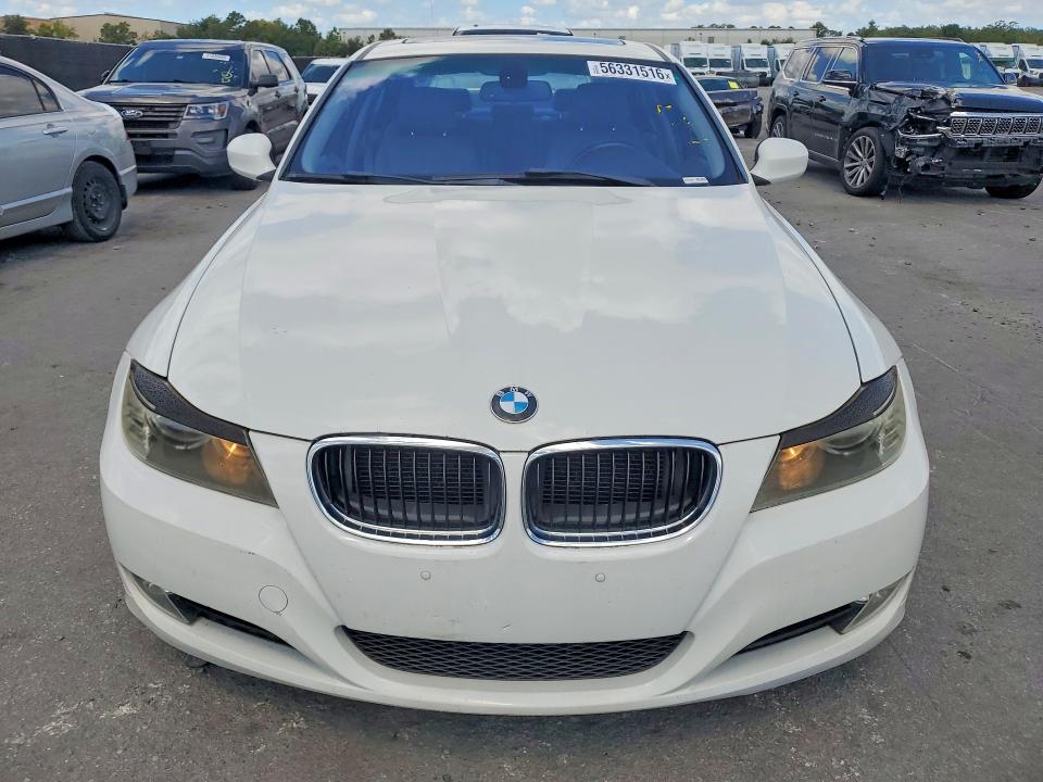 56331516 :رقم المزاد ، WBAPH7C54BE674517 vin ، 2011 Bmw 328 مزاد بيع