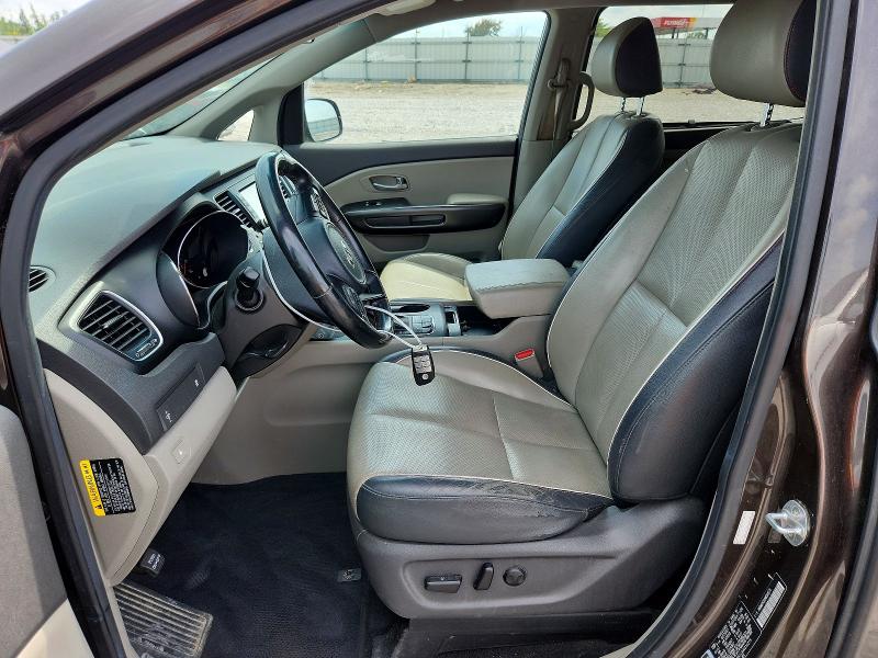 56330036 :رقم المزاد ، KNDMB5C1XH6314275 vin ، 2017 Kia Sedona مزاد بيع