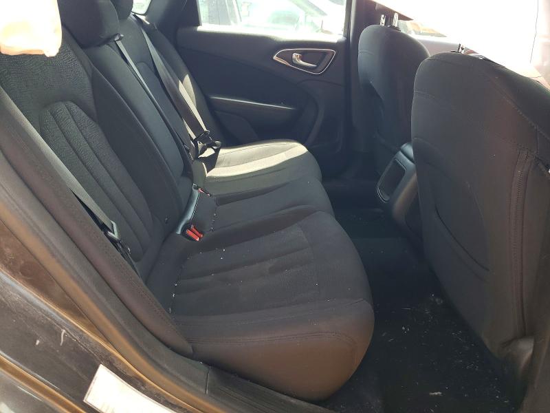 2015 Chrysler 200 მანქანა იყიდება აუქციონზე, vin: 1C3CCCAB7FN637635, აუქციონის ნომერი: 58478876
