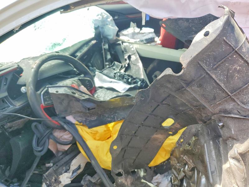 Продажа на аукционе авто 2018 Honda Civic, vin: SHHFK8G37JU300316, номер лота: 55770446