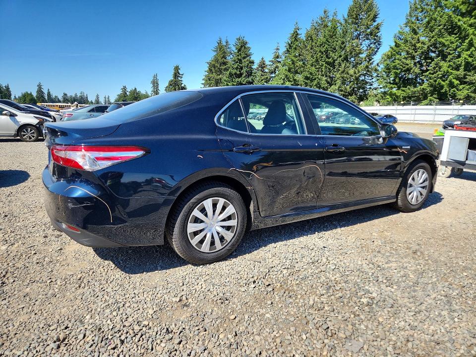 2018 Toyota Camry მანქანა იყიდება აუქციონზე, vin: 4T1B31HK1JU500234, აუქციონის ნომერი: 55390476