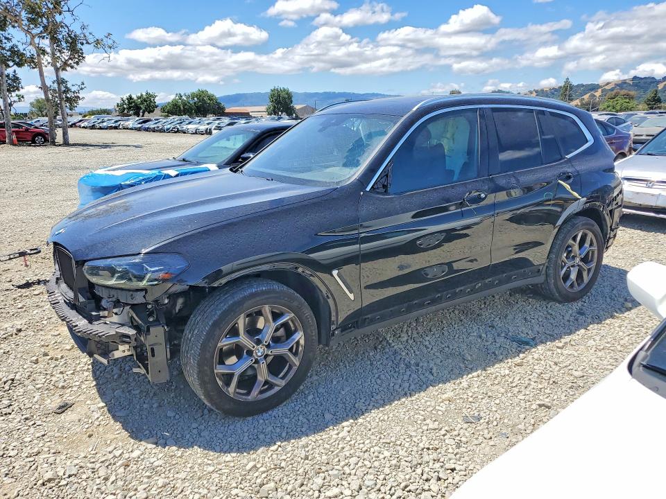 56616826 :رقم المزاد ، 5UX53DP06N9L24484 vin ، 2022 Bmw X3 مزاد بيع