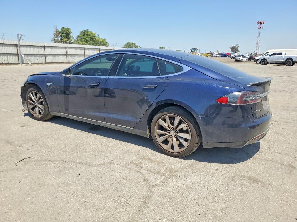 Продажа на аукционе авто 2014 Tesla Model S, vin: 5YJSA1H15EFP51905, номер лота: 55789946
