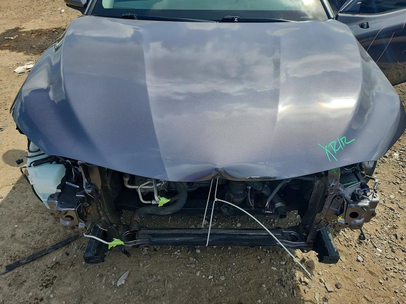 59283656 :رقم المزاد ، 4T1B11HKXJU081662 vin ، 2018 Toyota Camry مزاد بيع