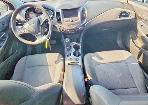 Продажа на аукционе авто 2019 Chevrolet Cruze, vin: 3G1BE6SM0KS627833, номер лота: 58841436