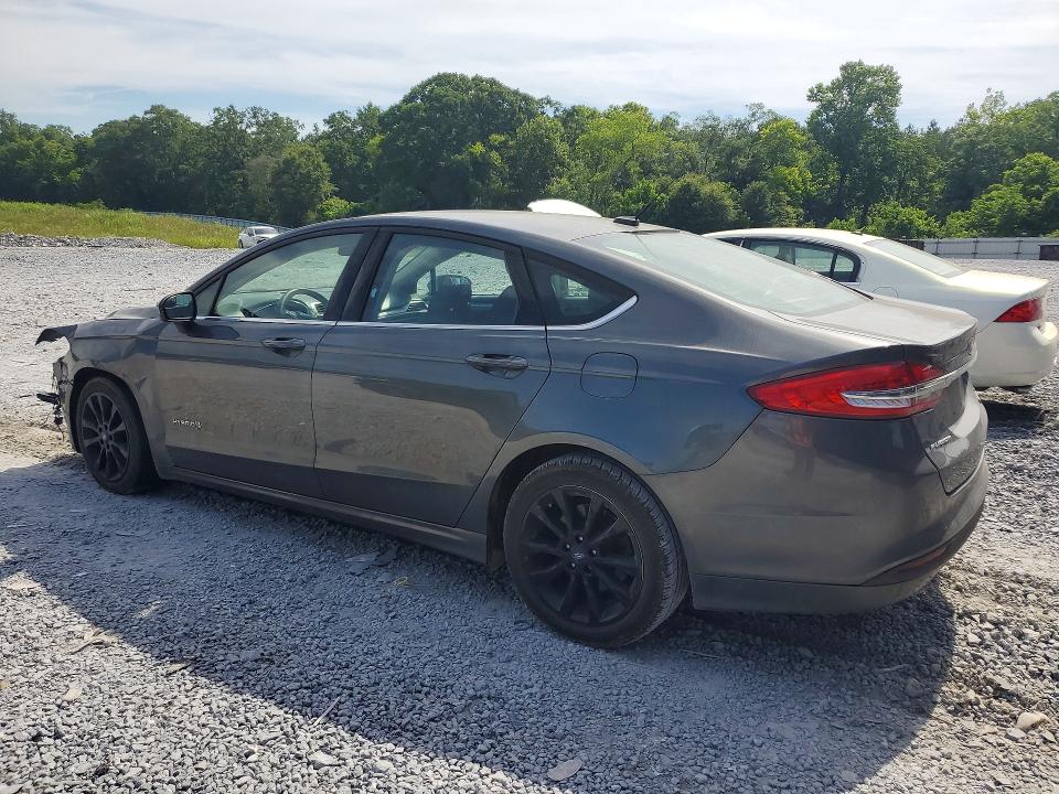 56348126 :رقم المزاد ، 3FA6P0LU8HR323251 vin ، 2017 Ford Fusion مزاد بيع