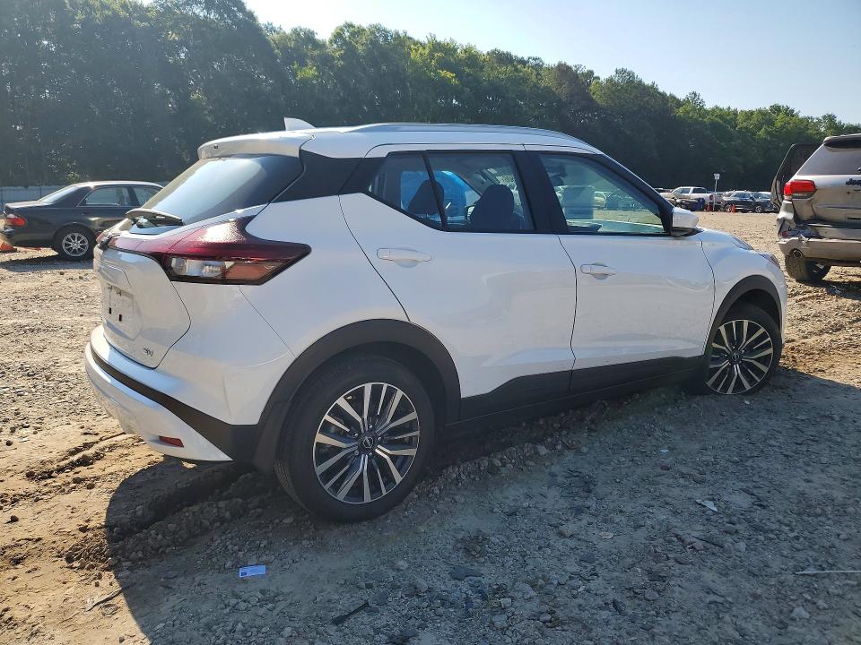 2022 Nissan Kicks მანქანა იყიდება აუქციონზე, vin: 3N1CP5CV6NL493693, აუქციონის ნომერი: 56637506