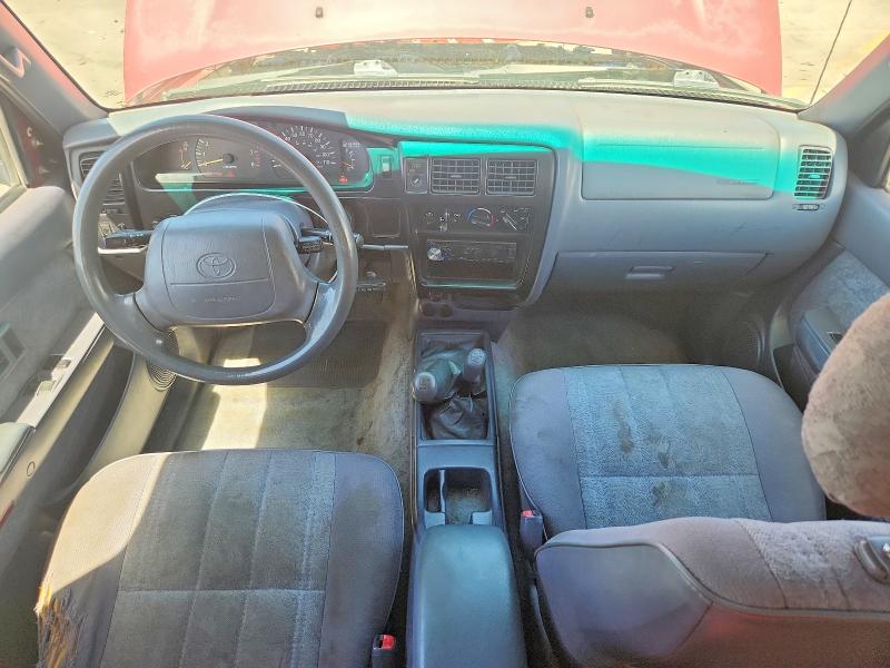 2000 Toyota Tacomma მანქანა იყიდება აუქციონზე, vin: 4TAWN72N0YZ586618, აუქციონის ნომერი: 56986056