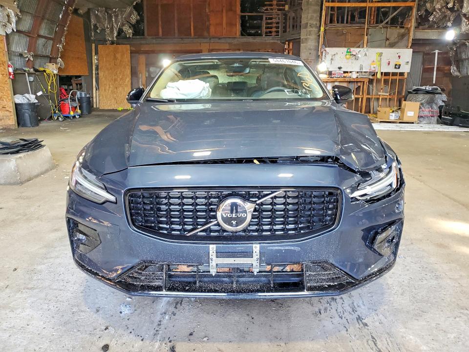 2023 Volvo S60 მანქანა იყიდება აუქციონზე, vin: 7JRL12TW0PG254977, აუქციონის ნომერი: 58461046