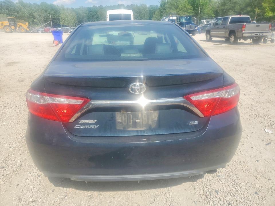 57563326 :رقم المزاد ، 4T1BF1FK4GU211710 vin ، 2016 Toyota Camry مزاد بيع