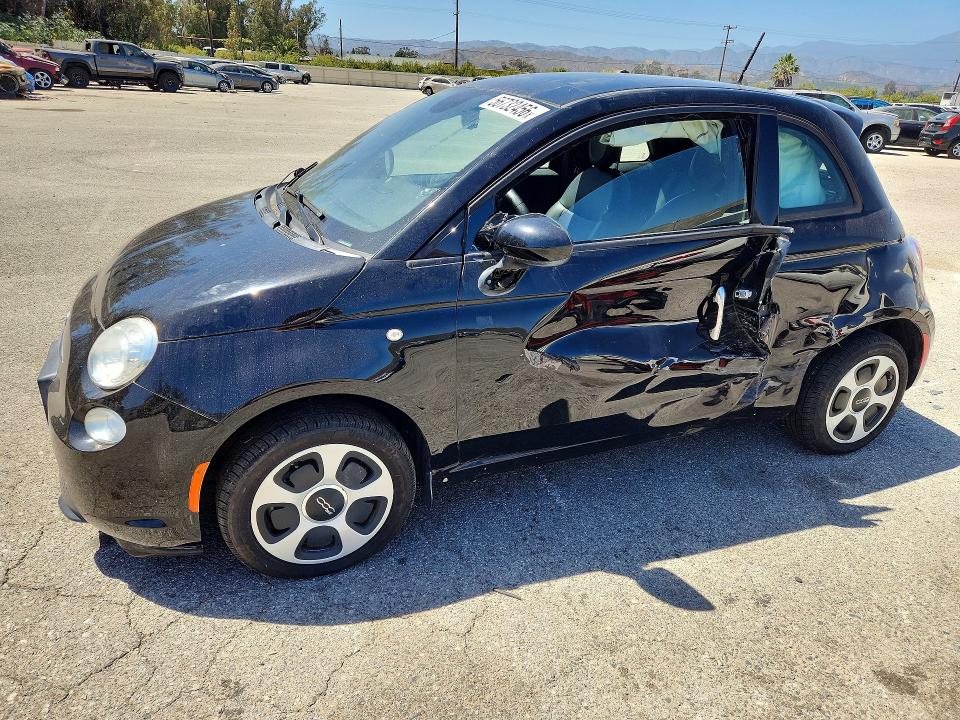 Продажа на аукционе авто 2015 Fiat 500, vin: 3C3CFFGE9FT667049, номер лота: 56732456