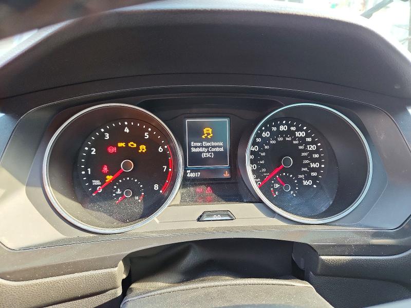 59319356 :رقم المزاد ، 3VV3B7AX1MM084975 vin ، 2021 Volkswagen Tiguan مزاد بيع