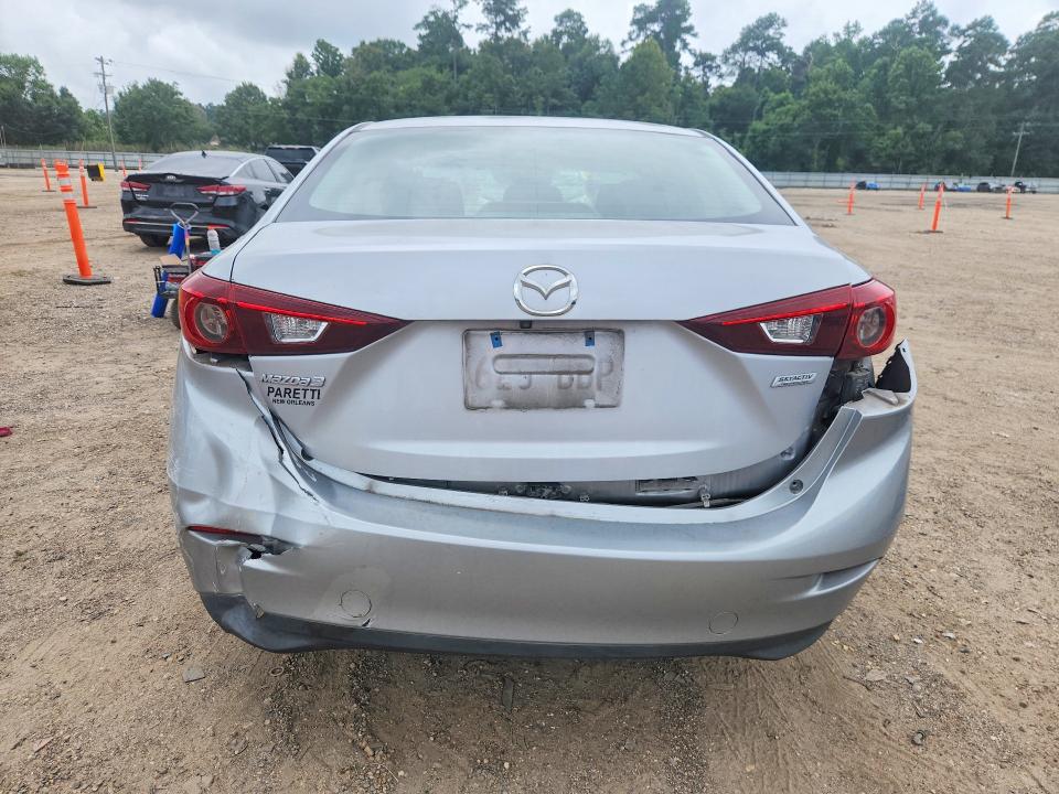2018 Mazda 3 მანქანა იყიდება აუქციონზე, vin: 3MZBN1U77JM186672, აუქციონის ნომერი: 58335006