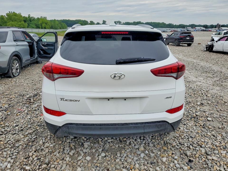 Продаж на аукціоні авто 2018 Hyundai Tucson, vin: KM8J3CA44JU764924, номер лоту: 57089846