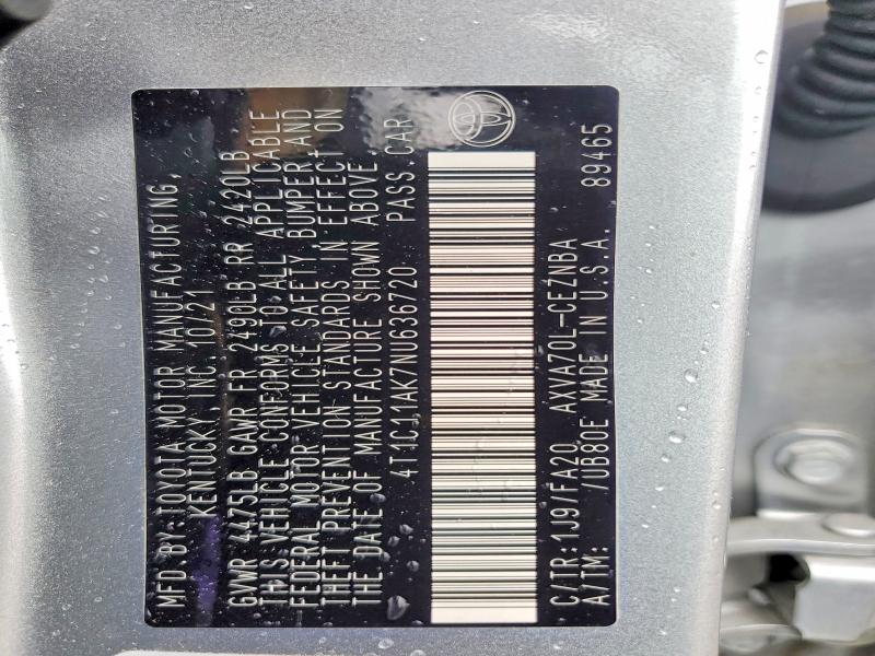 56901506 :رقم المزاد ، 4T1C11AK7NU636720 vin ، 2022 Toyota Camry مزاد بيع