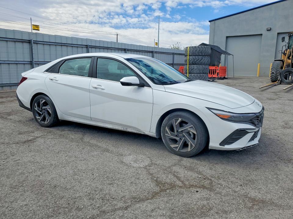 2025 Hyundai Elantra მანქანა იყიდება აუქციონზე, vin: KMHLP4DG5SU907633, აუქციონის ნომერი: 79134555