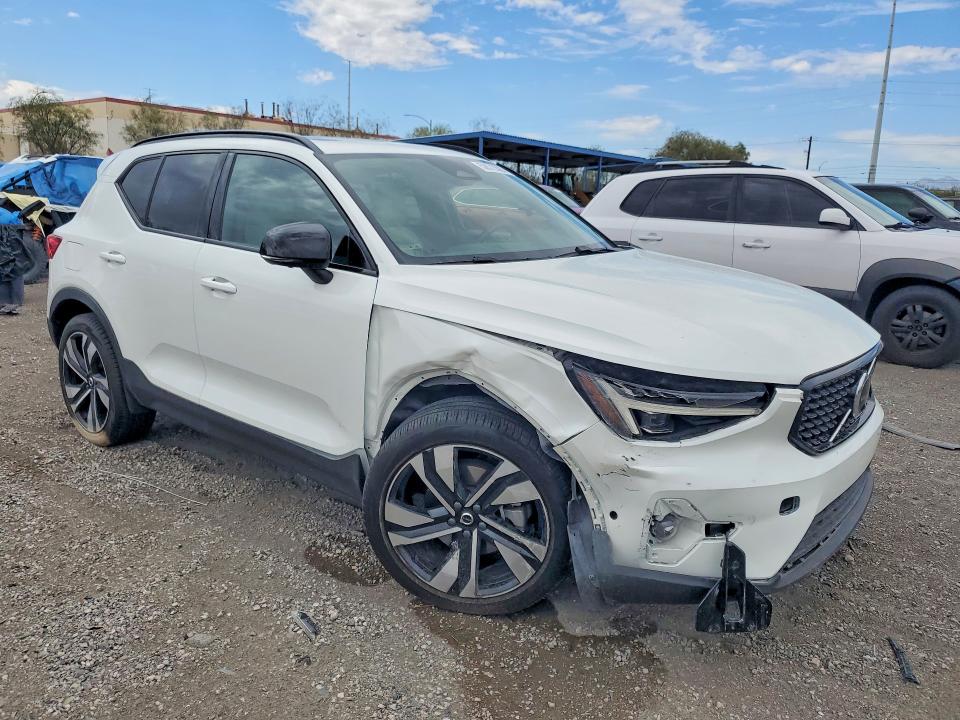 2024 Volvo Xc40 მანქანა იყიდება აუქციონზე, vin: YV4L12UM3R2229273, აუქციონის ნომერი: 58573326