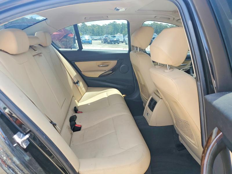 57080496 :رقم المزاد ، WBA8E1G50JNU91151 vin ، 2018 Bmw 320 مزاد بيع