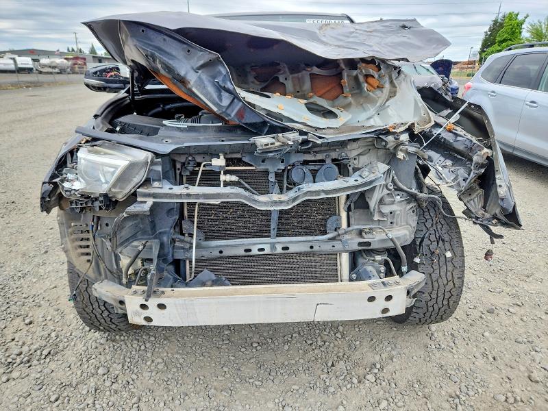 55609446 :رقم المزاد ، JTEBU5JRXJ5546831 vin ، 2018 Toyota 4runner مزاد بيع