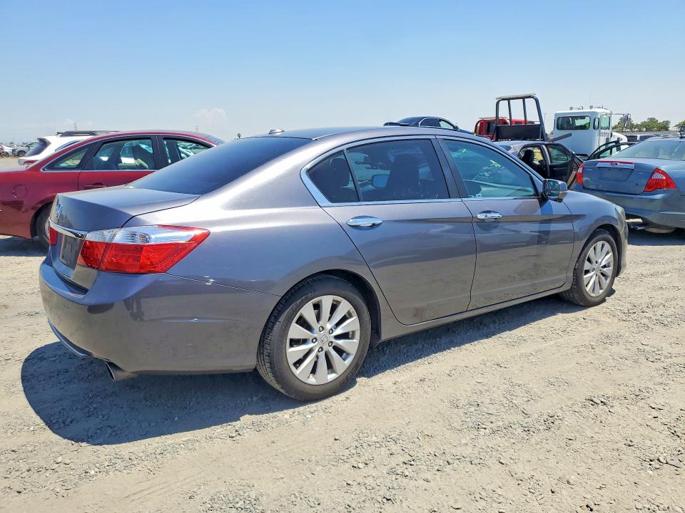 57711536 :رقم المزاد ، 1HGCR2F8XEA135047 vin ، 2014 Honda Accord مزاد بيع