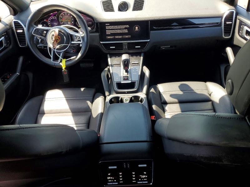 56307576 :رقم المزاد ، WP1BE2AY8NDA51058 vin ، 2022 Porsche Cayenne مزاد بيع