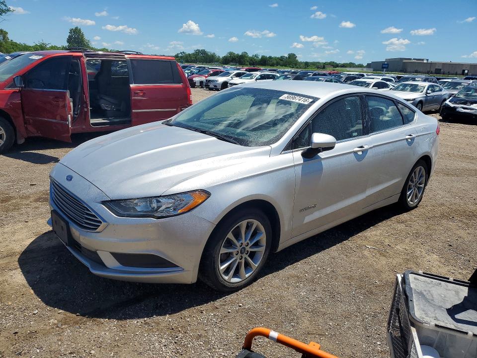 56967416 :رقم المزاد ، 3FA6P0UU2HR250683 vin ، 2017 Ford Fusion مزاد بيع