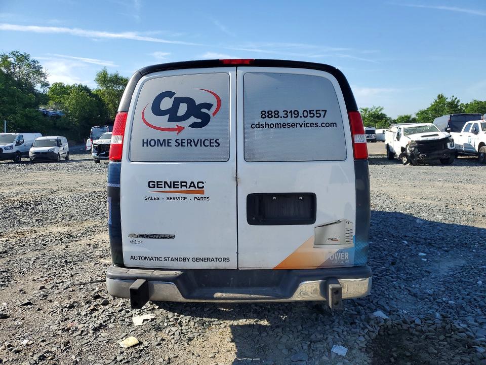 55022196 :رقم المزاد ، 1GCWGAFP4M1229779 vin ، 2021 Chevrolet Express G2500 مزاد بيع