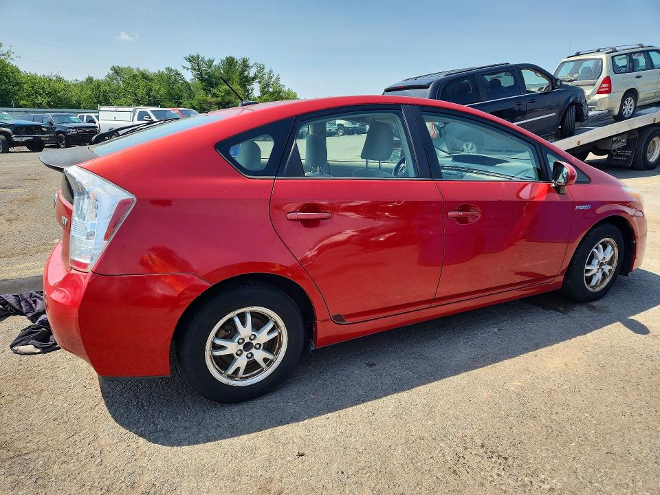 58991956 :رقم المزاد ، JTDKN3DU0B1371732 vin ، 2011 Toyota Prius مزاد بيع