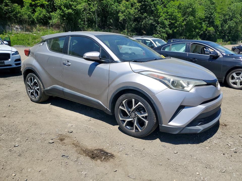 56147886 :رقم المزاد ، NMTKHMBX4JR024432 vin ، 2018 Toyota C-hr مزاد بيع