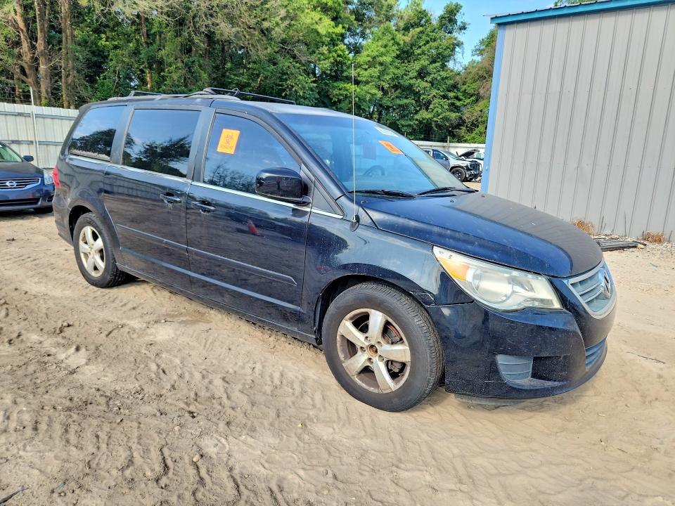 2011 Volkswagen Routan მანქანა იყიდება აუქციონზე, vin: 2V4RW3DG8BR717680, აუქციონის ნომერი: 85988505