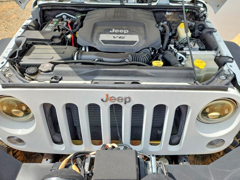 2014 Jeep Wrangler Unlimited მანქანა იყიდება აუქციონზე, vin: 1C4BJWDG0EL110083, აუქციონის ნომერი: 57725516