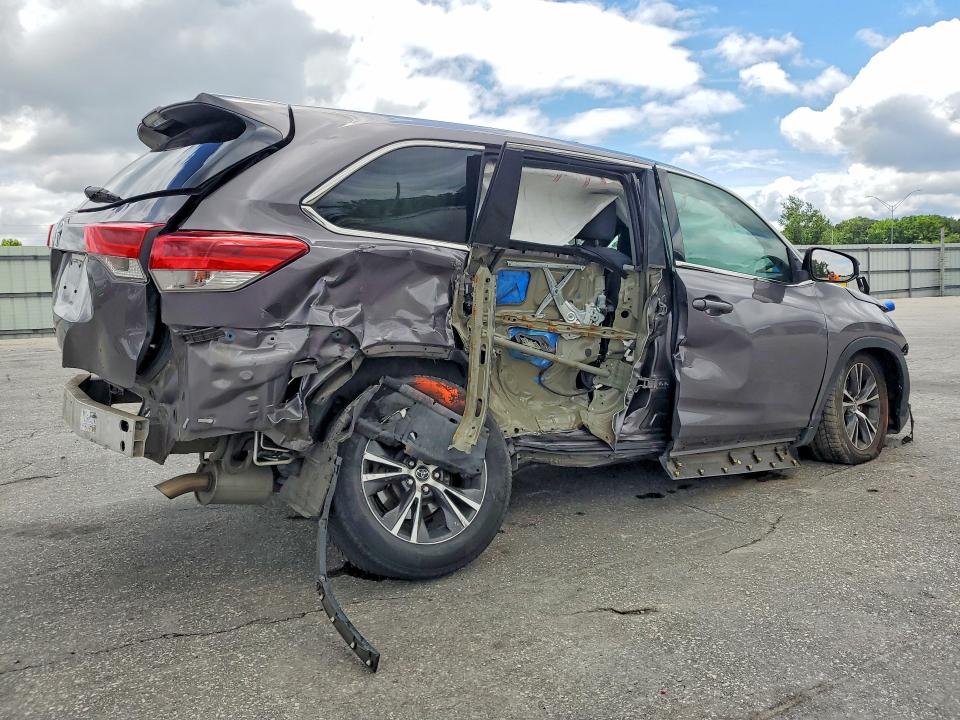 2019 Toyota Highlander მანქანა იყიდება აუქციონზე, vin: 5TDZARFH3KS042281, აუქციონის ნომერი: 57920116