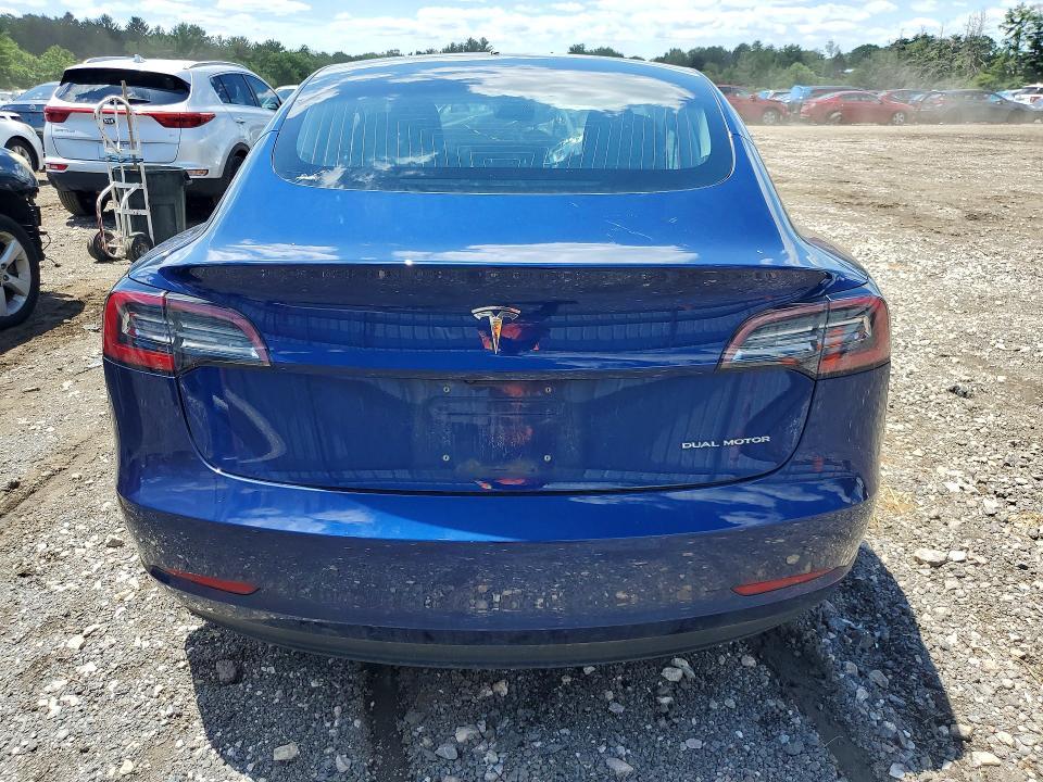 58356676 :رقم المزاد ، 5YJ3E1EB7JF115373 vin ، 2018 Tesla Model 3 مزاد بيع