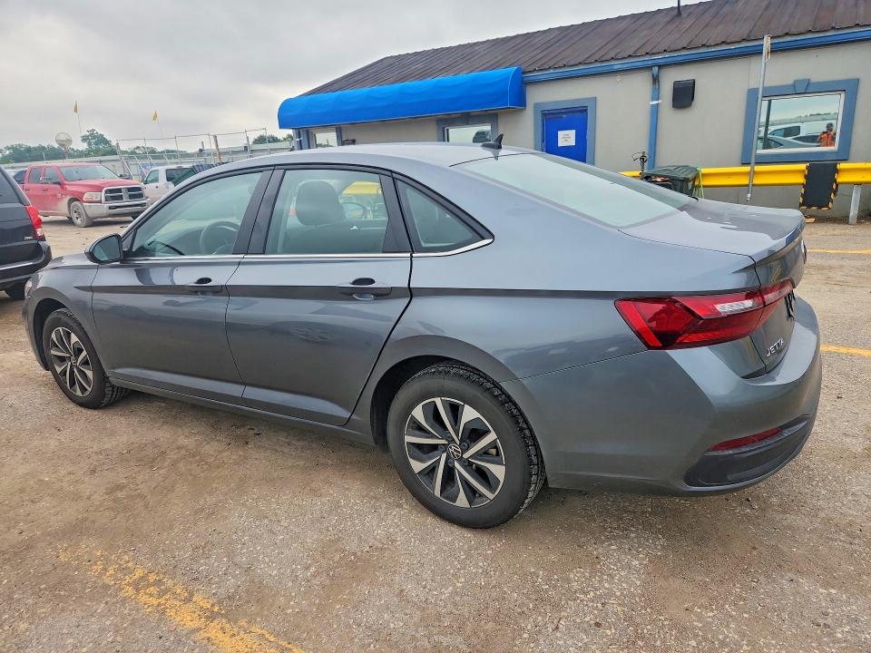 55788246 :رقم المزاد ، 3VW5M7BU4PM052237 vin ، 2023 Volkswagen Jetta مزاد بيع
