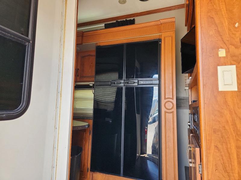 Продаж на аукціоні авто 2011 Keystone Raptor Toy Hauler Se, vin: 4YDF4012XBR801223, номер лоту: 57000236