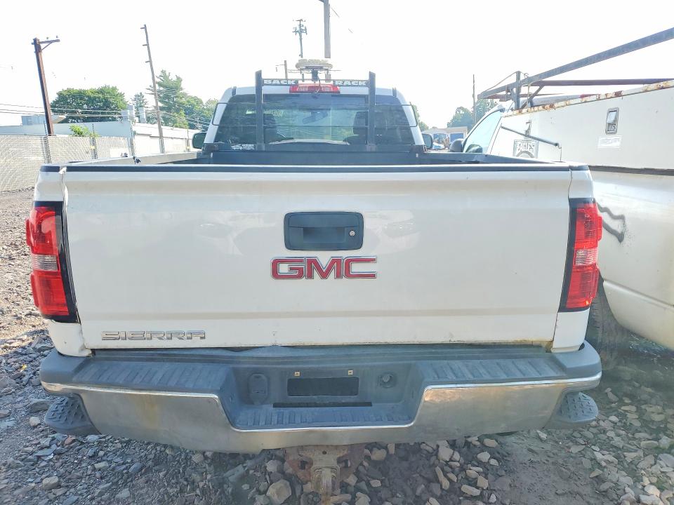 56706086 :رقم المزاد ، 1GT02XEGXFZ142322 vin ، 2015 Gmc Sierra مزاد بيع
