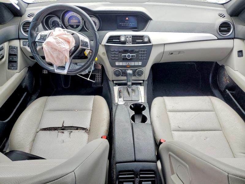 59316686 :رقم المزاد ، WDDGF8AB1DG081542 vin ، 2013 Mercedes-benz C مزاد بيع