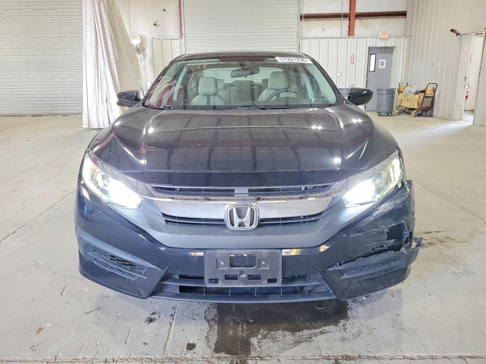 57931236 :رقم المزاد ، 2HGFC2F79GH508380 vin ، 2016 Honda Civic مزاد بيع