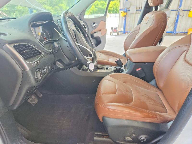 58725856 :رقم المزاد ، 1C4PJMJX0KD161166 vin ، 2019 Jeep Cherokee مزاد بيع