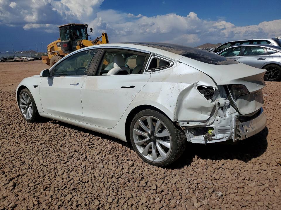 57592156 :رقم المزاد ، 5YJ3E1EA8LF806616 vin ، 2020 Tesla Model 3 مزاد بيع