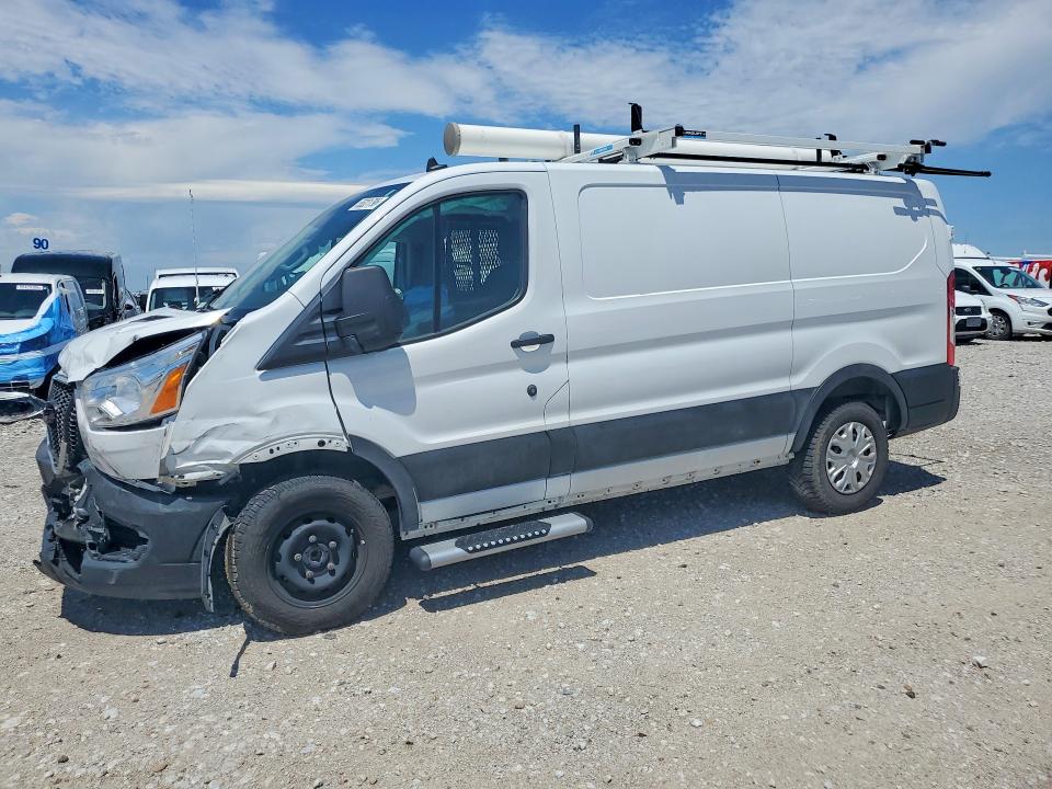 55321796 :رقم المزاد ، 1FTBR1Y83NKA30247 vin ، 2022 Ford Transit مزاد بيع