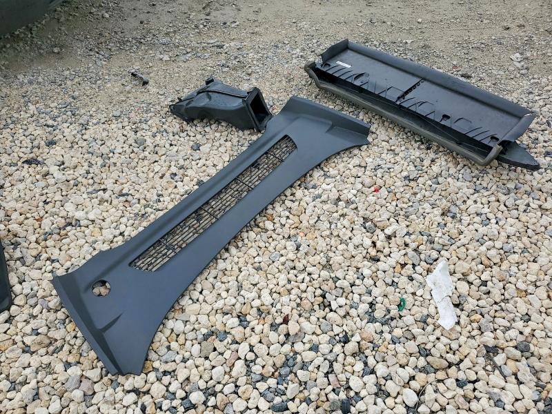 2024 Tesla Model Y მანქანა იყიდება აუქციონზე, vin: 7SAYGDEE5RF037184, აუქციონის ნომერი: 56110156