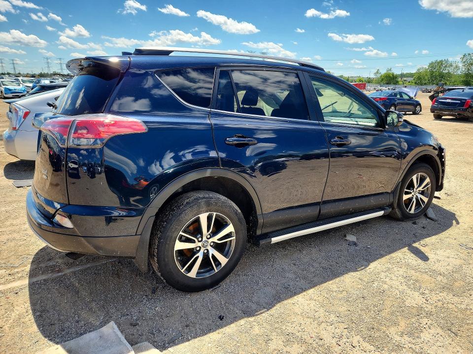 Aukcja sprzedaży 2018 Toyota Rav4, vin: JTMRFREV2JJ742927, numer aukcji: 57335026