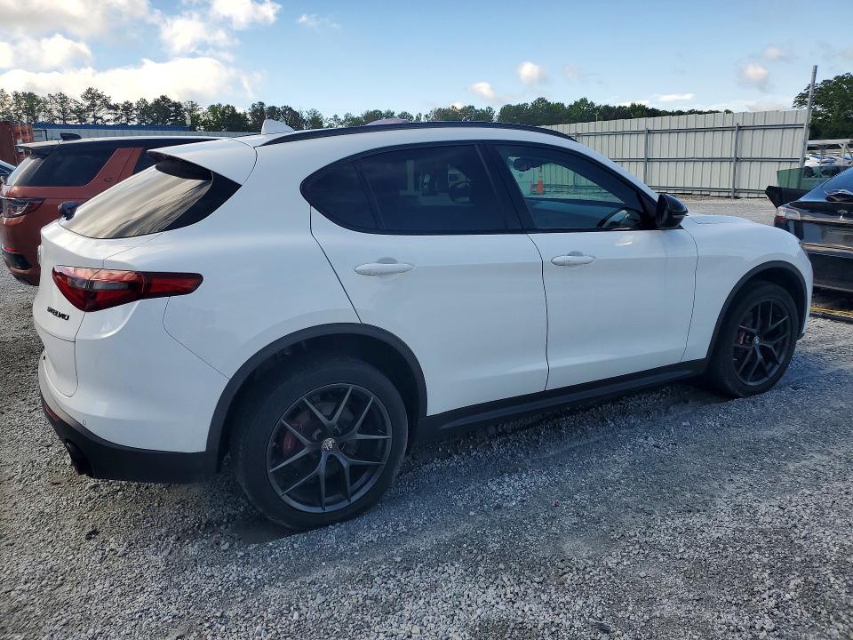 57392056 :رقم المزاد ، ZASPAJAN6L7C74852 vin ، 2020 Alfa Romeo Stelvio مزاد بيع